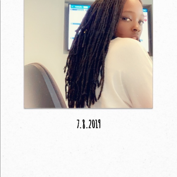 Meet your Posher, Tay - Picture 1 of 1